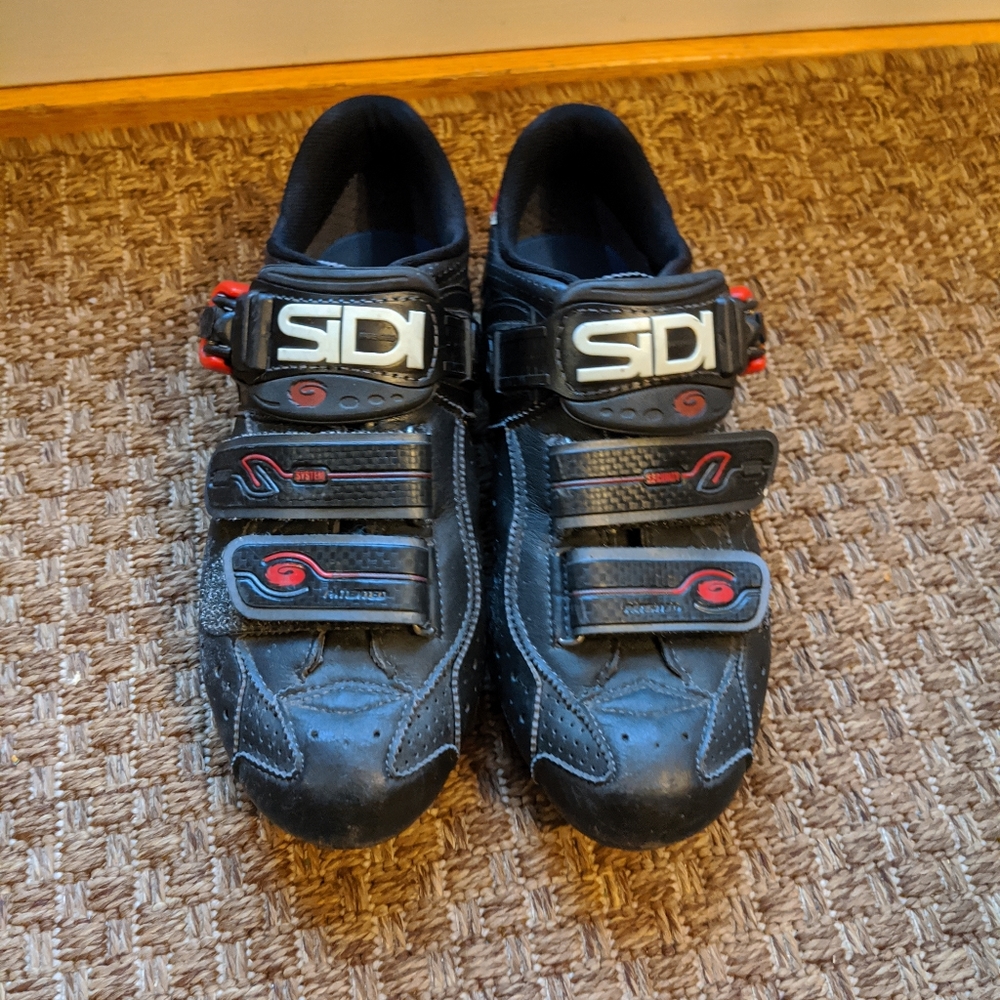 Bike shoes: Sidi women's MTB shoes - 38